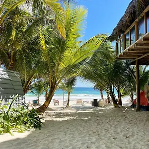 Chavez Eco Camping&cabañas Tulum