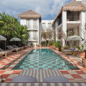 Panamera Tulum Pueblo